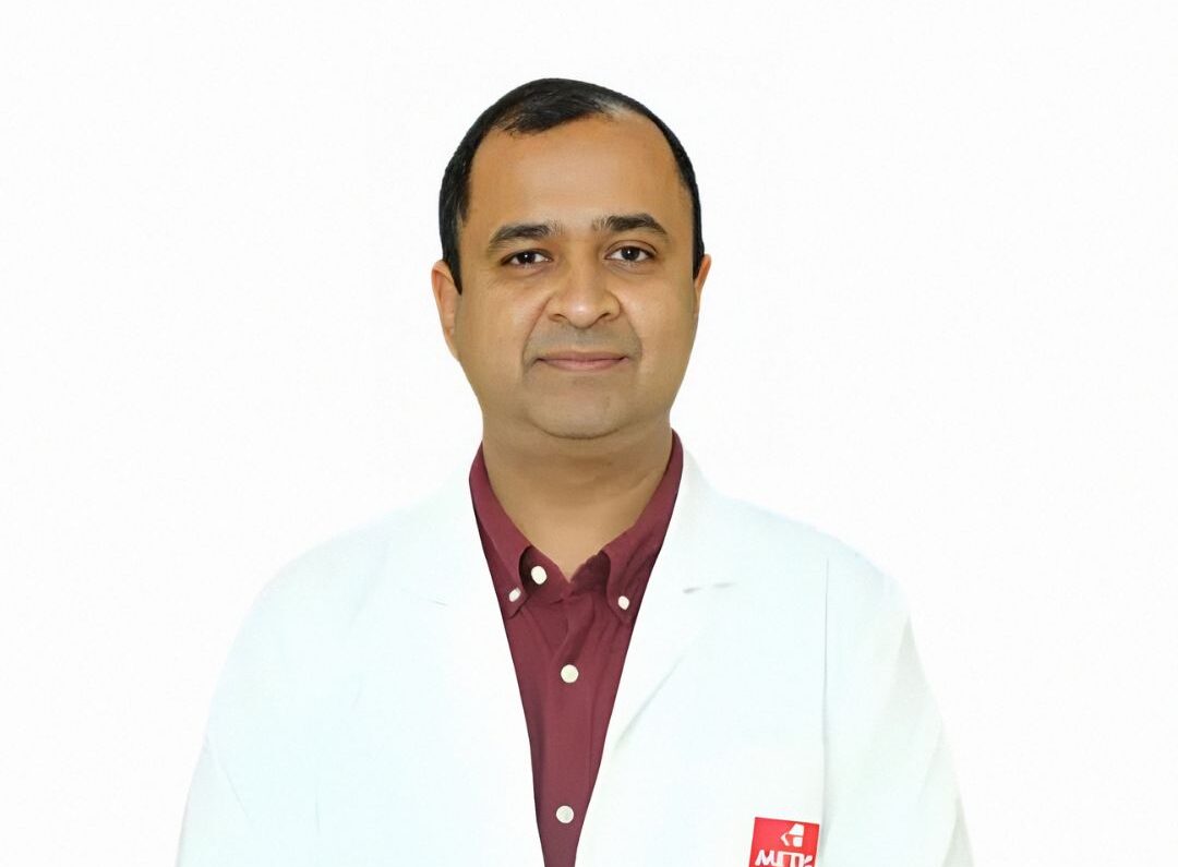 Dr. Sumant Gupta